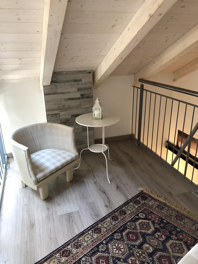 L'Ago Nel Pagliaio Apartment Turbigo ภายนอก รูปภาพ